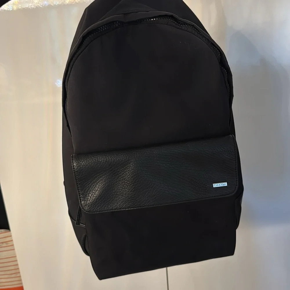 Calvin Klein Backpack - Picture 2 of 9